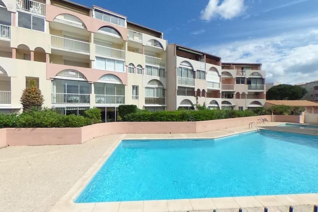 Amoureva F30, T2, Parking, Clim, Piscine Agde Kültér fotó